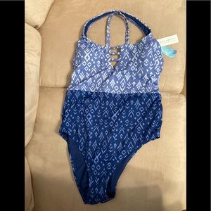 BEACH BETTY MIRACLE SUIT